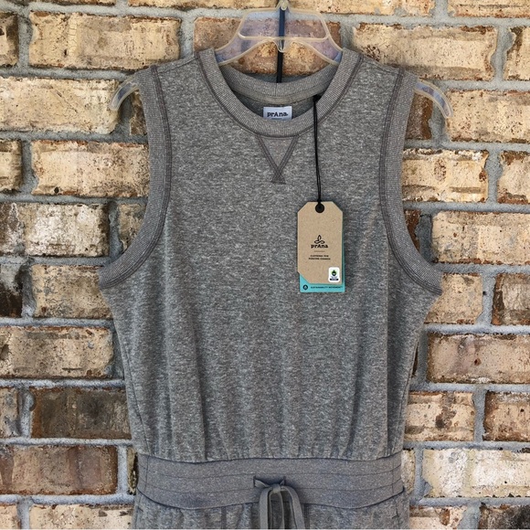 Prana Cozy Up Beach Hopper Adjustable Waist Side Pockets Gray Sleeveless Dress M - Picture 2 of 12